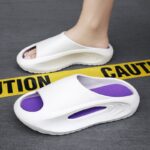 2023 new 35-45 Men's Slippers Summer Outer Wear Trendy Anti-Slip Men's and Women's Soft Waterproof Home Sports Slippers 5colors hanya RM75.00 di Shopee