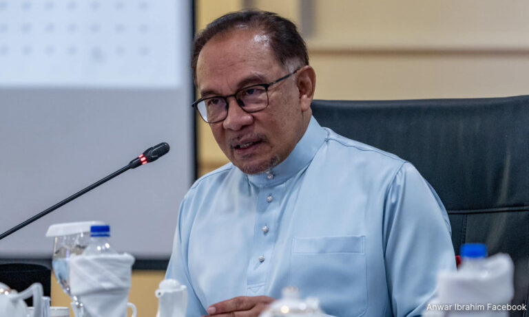 Perlu Lebih Kebebasan Ruang Berfikir dan Berkarya di Malaysia – Anwar