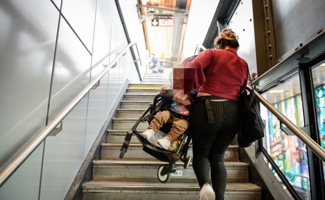 isu stroller