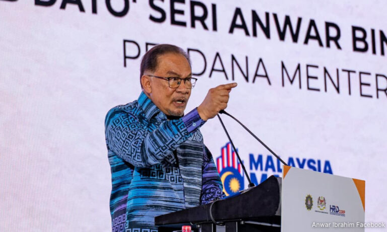 Tajuk semula: Nasihat PM agar tidak mengambil tindakan sendiri terhadap Isu KK Mart